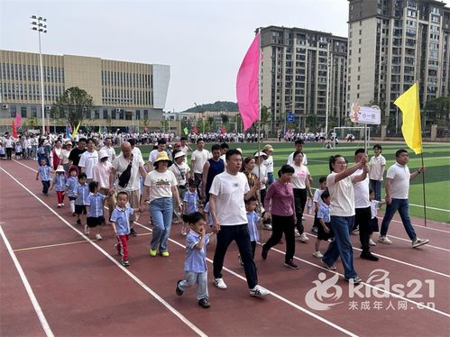 躺平发育游戏破解版无限金币 